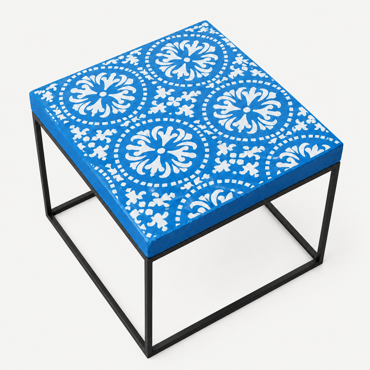 Kinnies — Bijzettafel | Blue Lattice