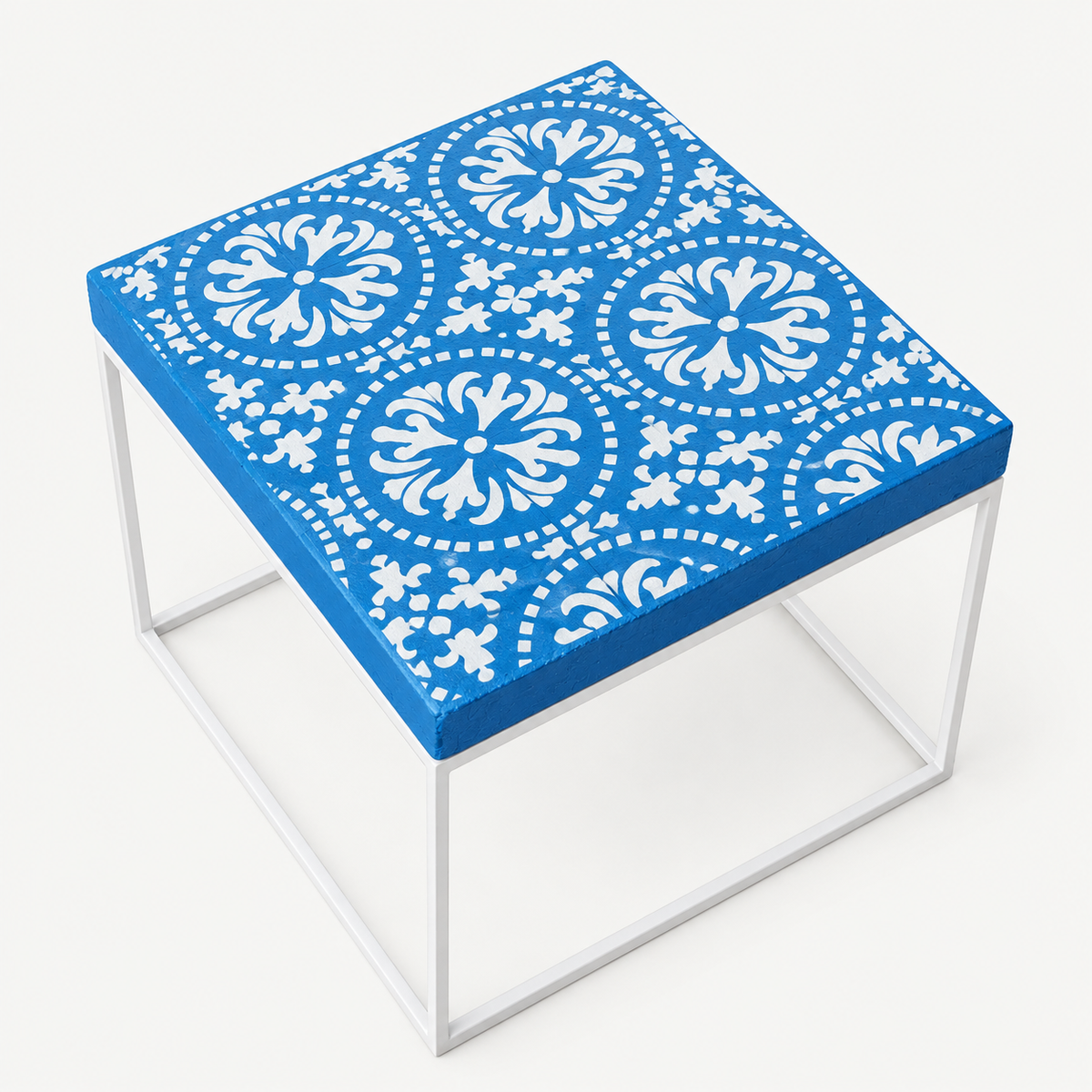 Kinnies — Bijzettafel | Blue Lattice